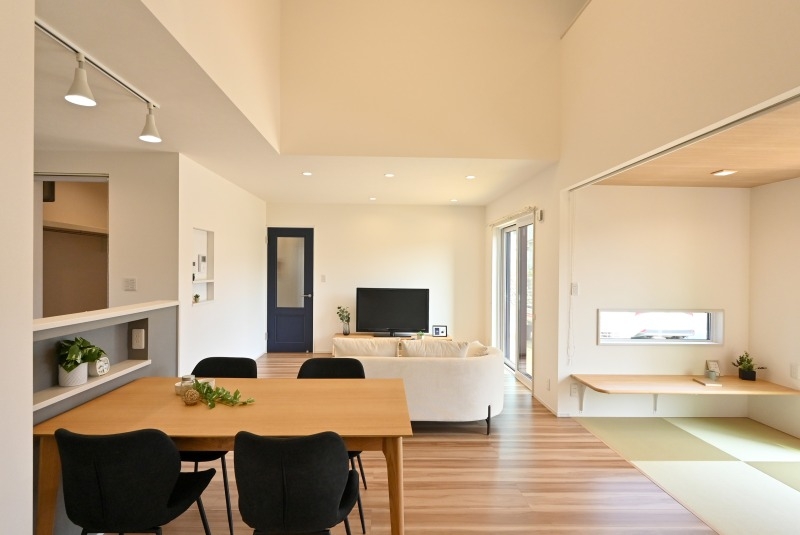 『ウォークスルークローゼットのあるロフト付平屋の家』