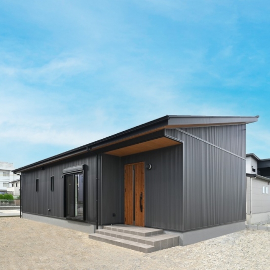 『毎日が心地いい、ペットと暮らす平屋の家』